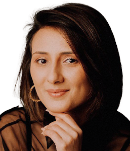 Карина Мирошниченко